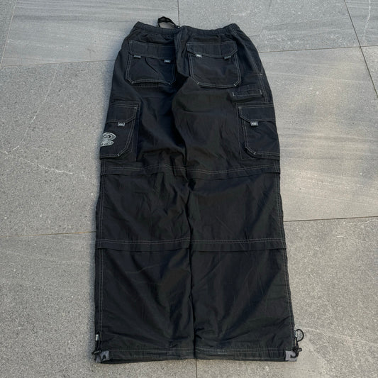 if ur scrolling thinking what are these surf cargo pants, trust me, YOU NEED A PAIR - 30-34”