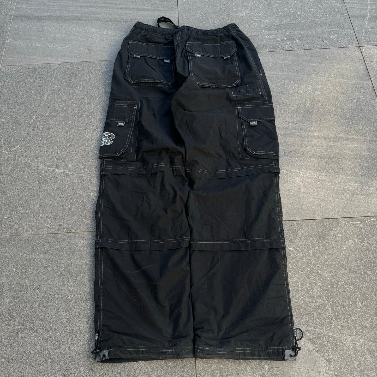 if ur scrolling thinking what are these surf cargo pants, trust me, YOU NEED A PAIR - 30-34”