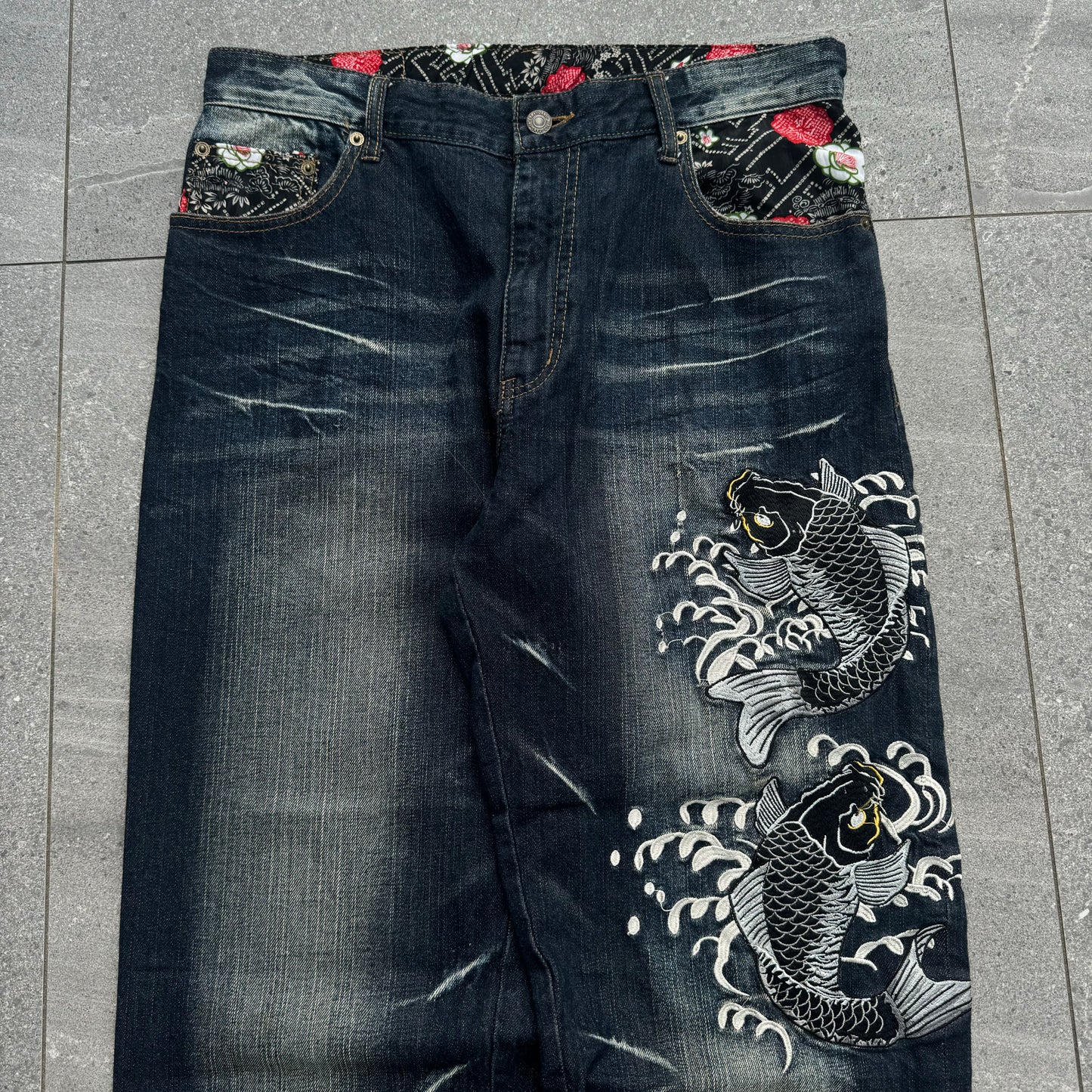 beautiful koi japanese jeans - 34x34”