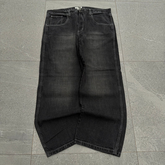 oh my god 🥹 dodeca southpoles - 42x32”