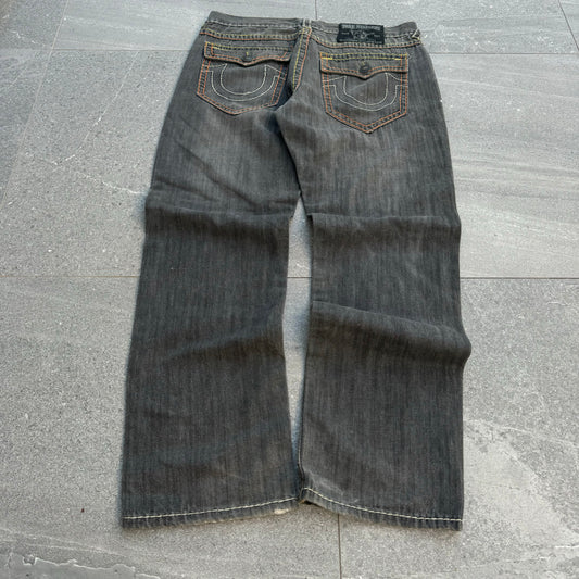 halloween truey bootcuts - 38x34” 🎃