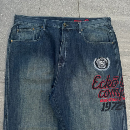 fat ecko side hits - 40x33”