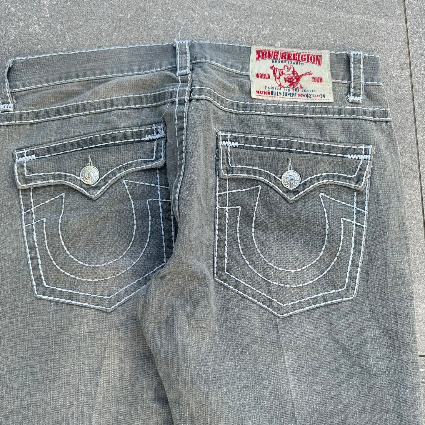 grail grey trueys (so fat) - 40x33”