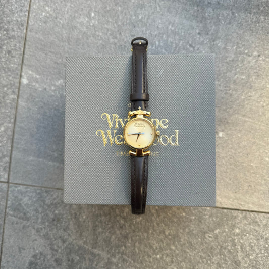 gorgeous vivienne westwood watch