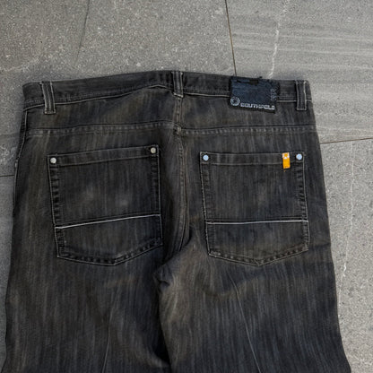 southpole bootcuts - 40x30”