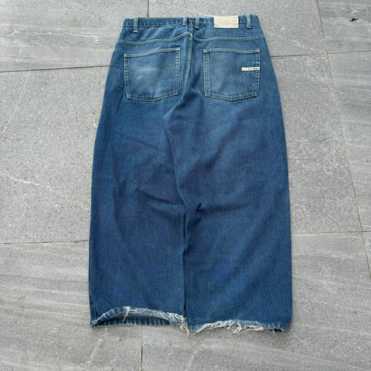 southpoleeeees 38x28”