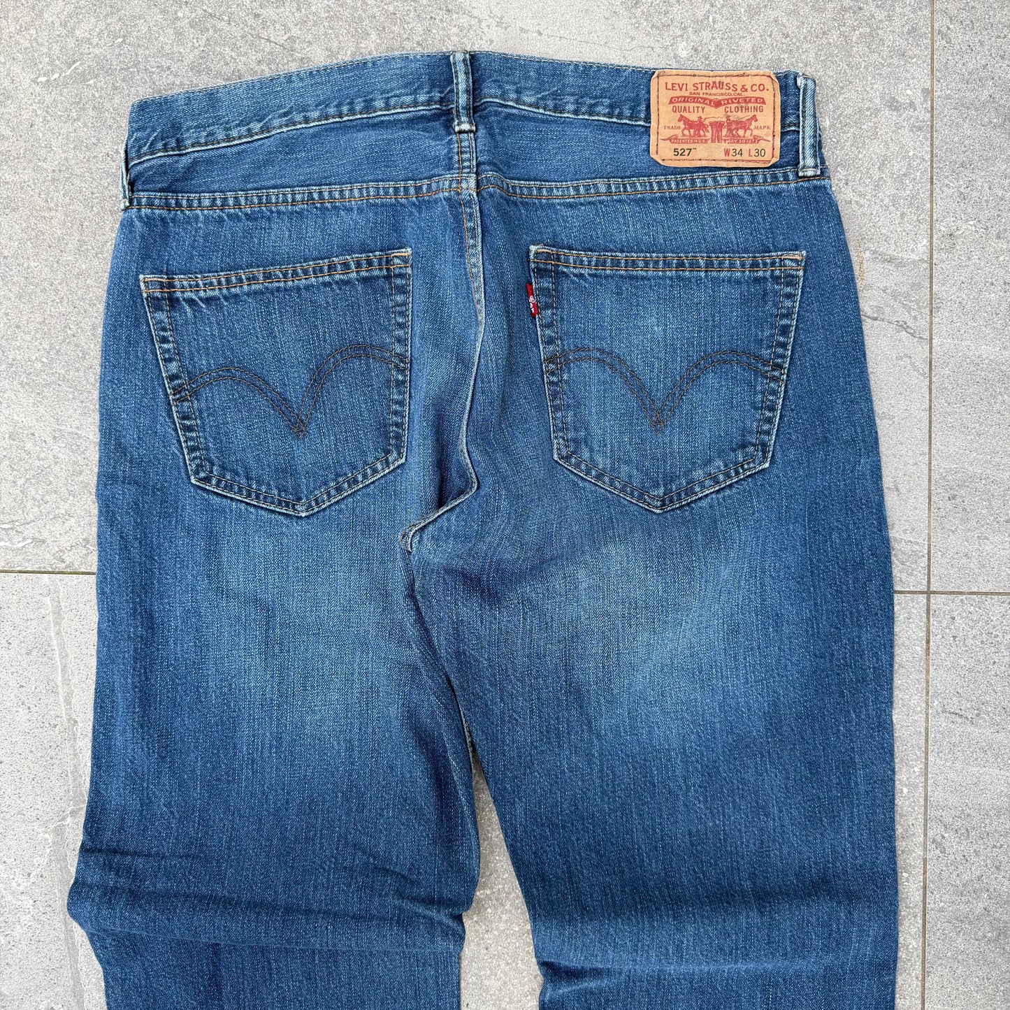 can’t go wrong with a pair of 527 bootcuts - 34x30