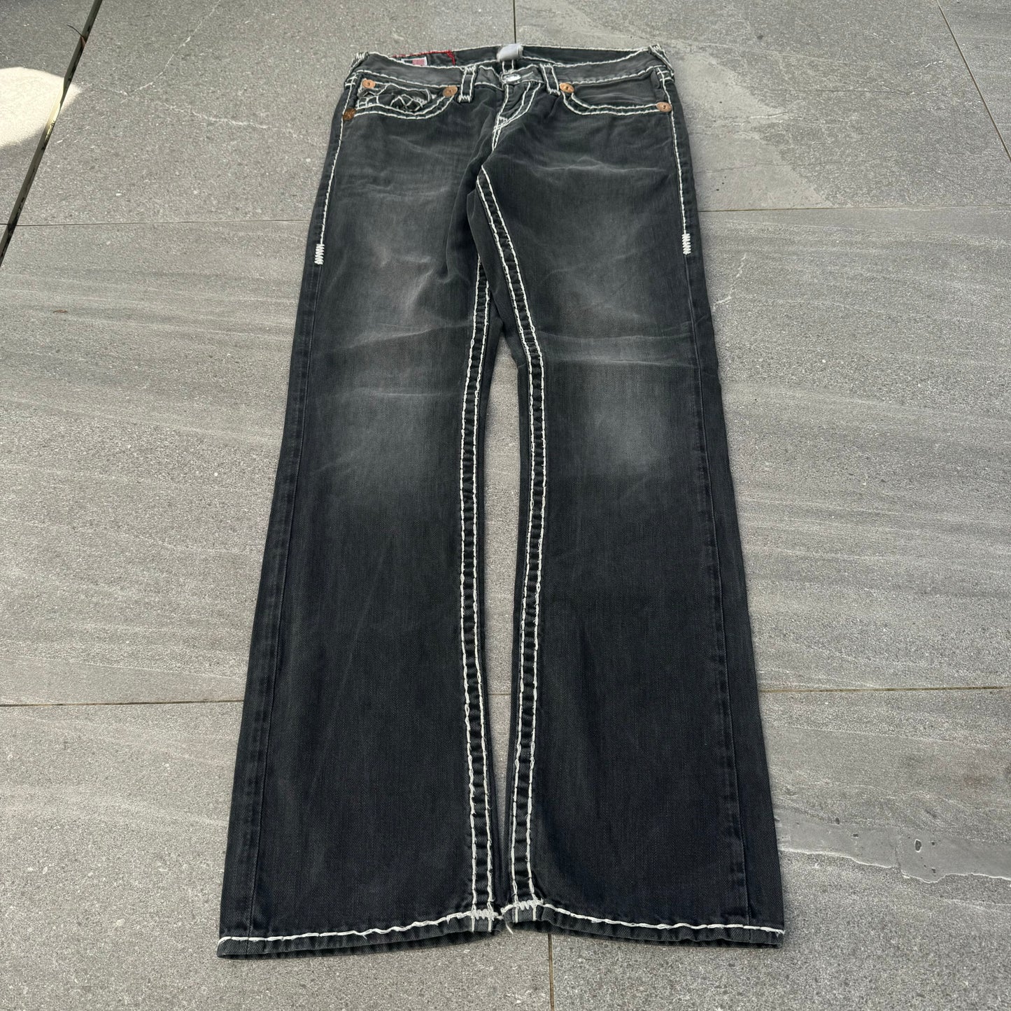 faded truey bootcuts - 34x34”