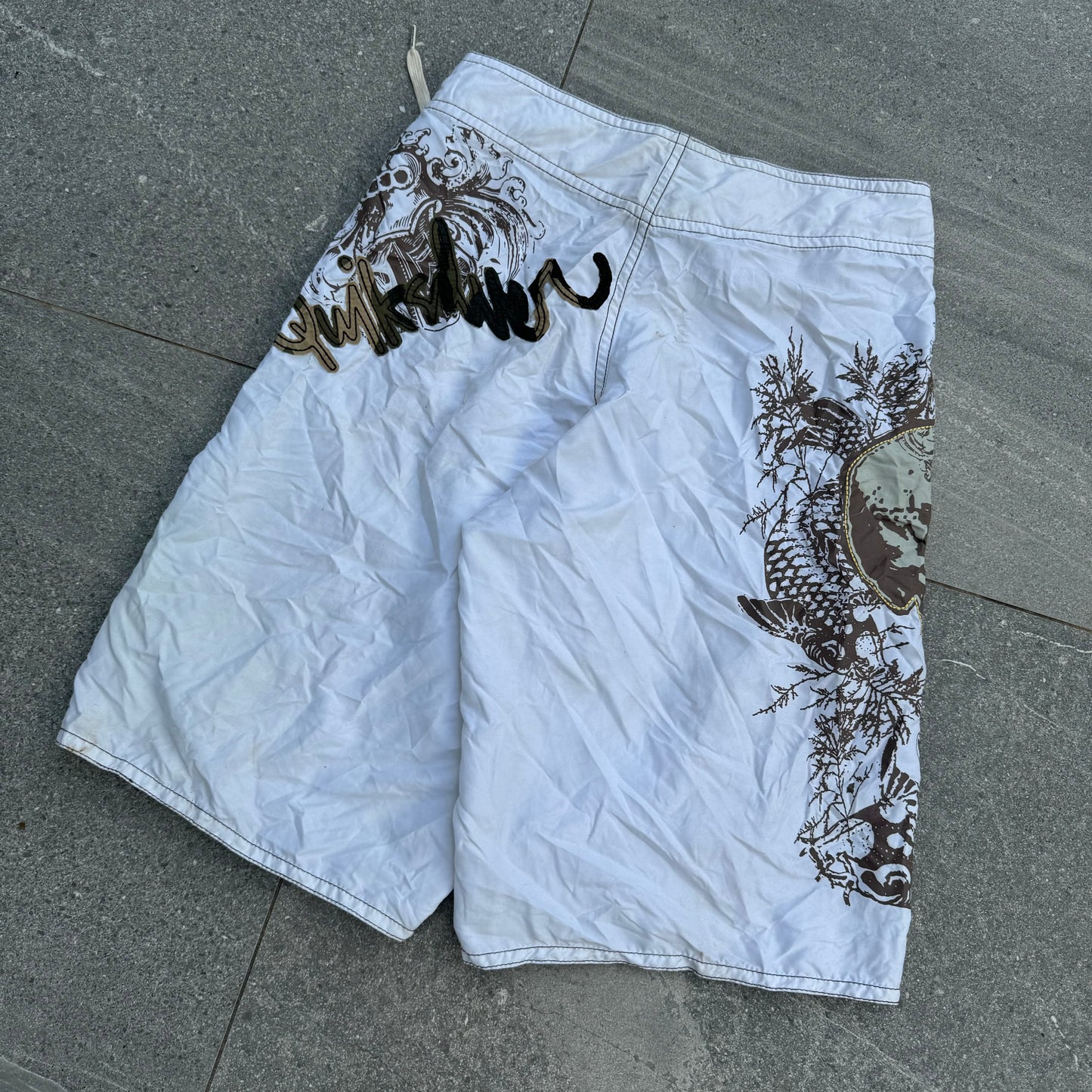 quiksilver boardies (sorry for the creasing) - 28x12”