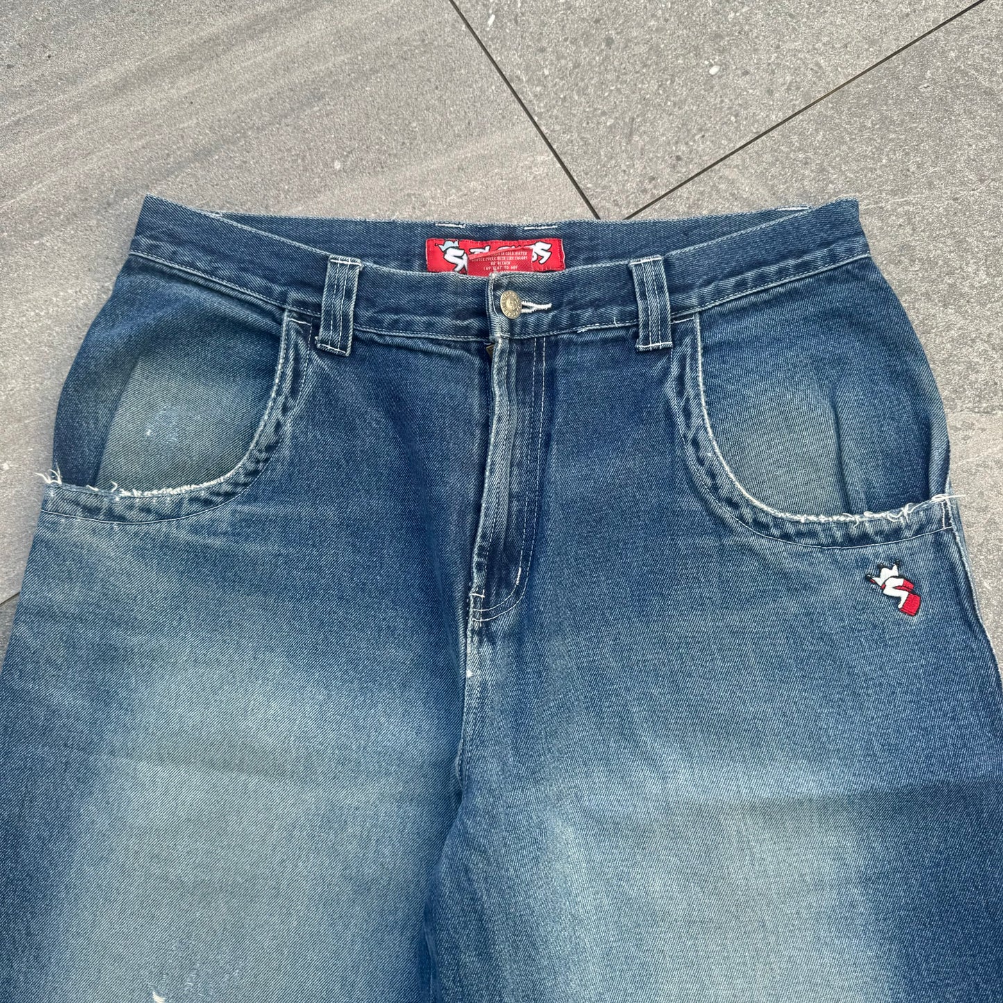jnco spec snake eyes jorts - 34x13”