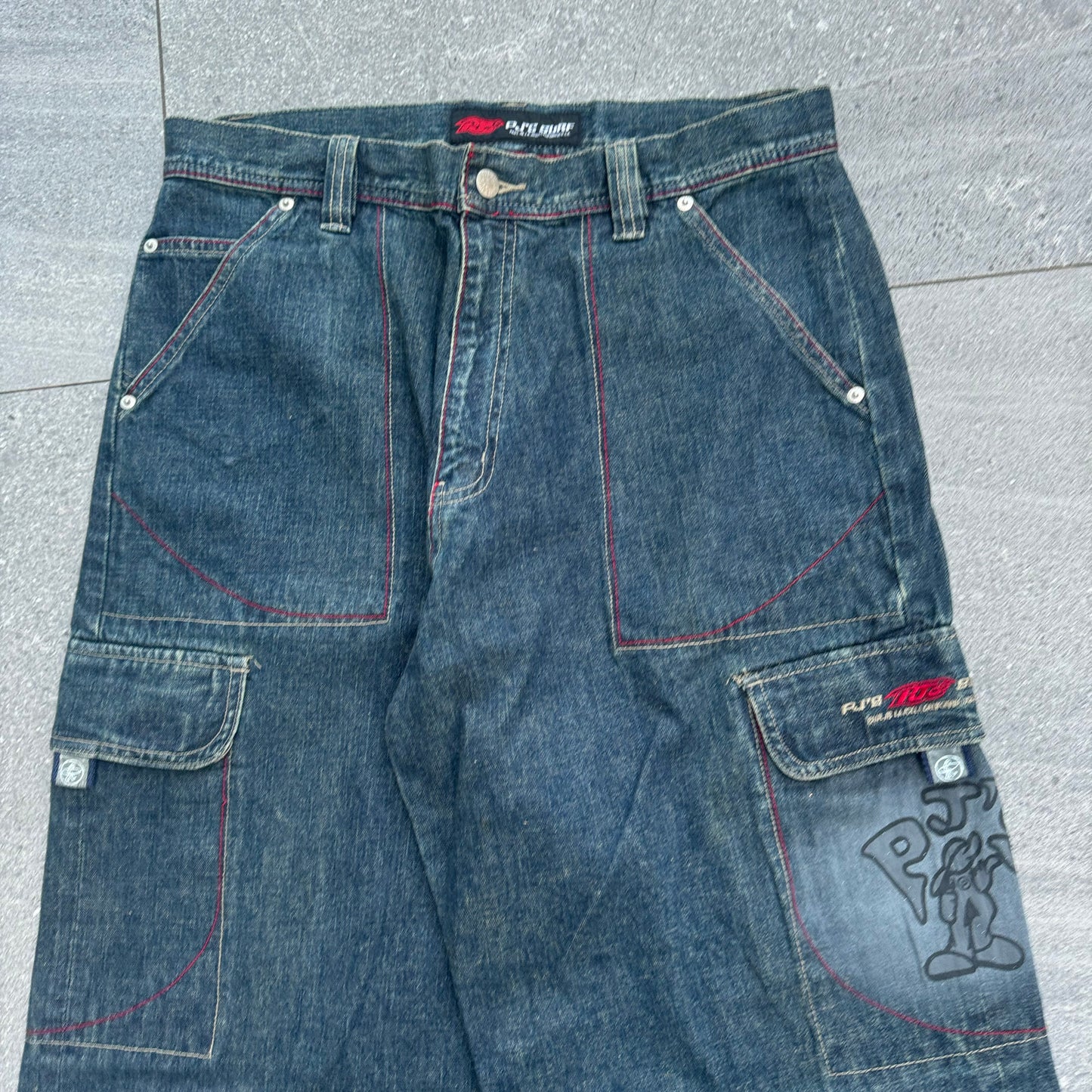 GRAIL pjs surf JAWNz - 34x29”