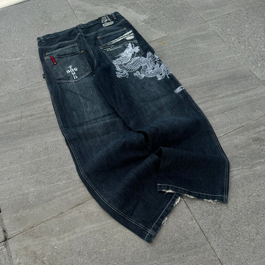 GRAIL DOGTOWNS - 36x32”