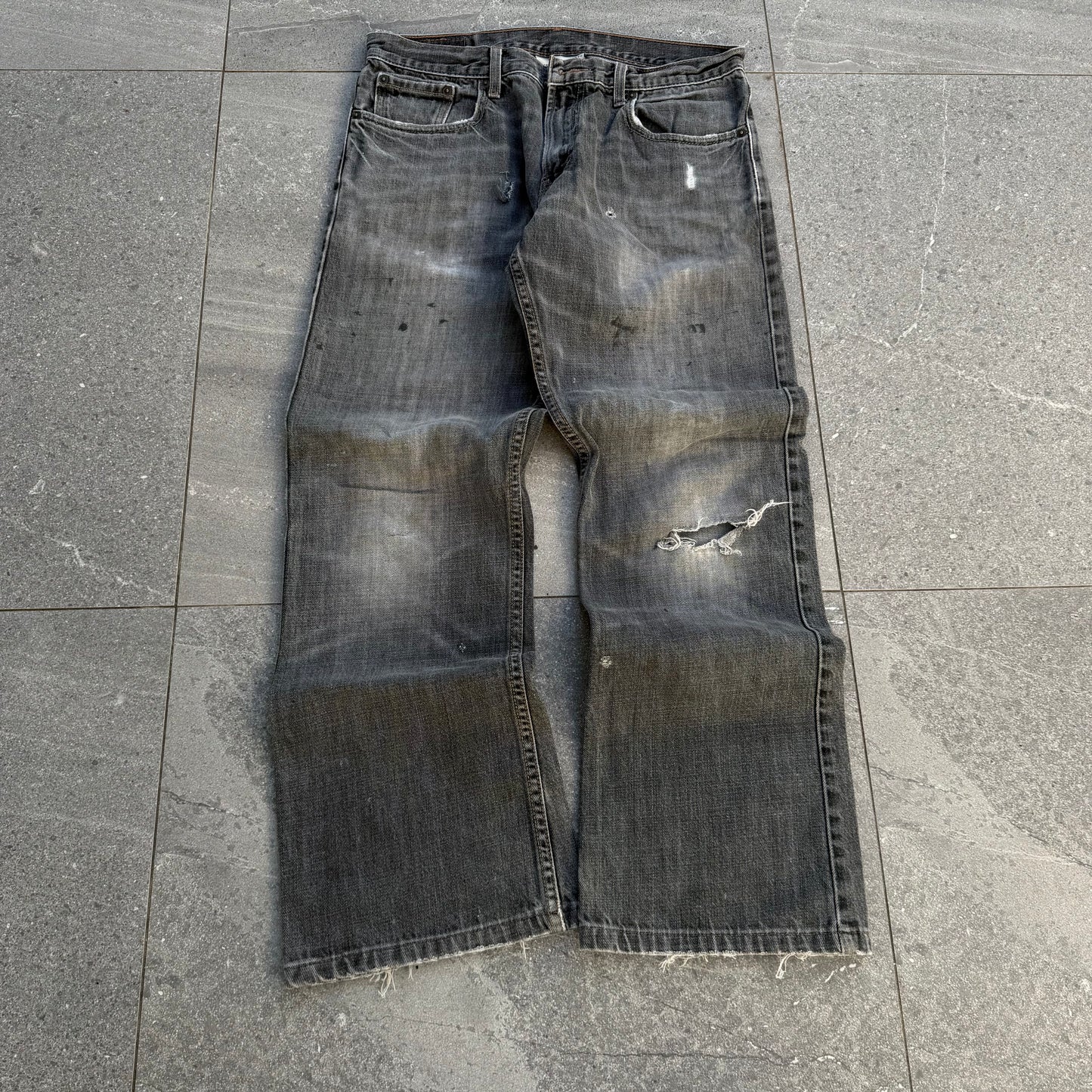 beautiful faded 527s - 32x30”