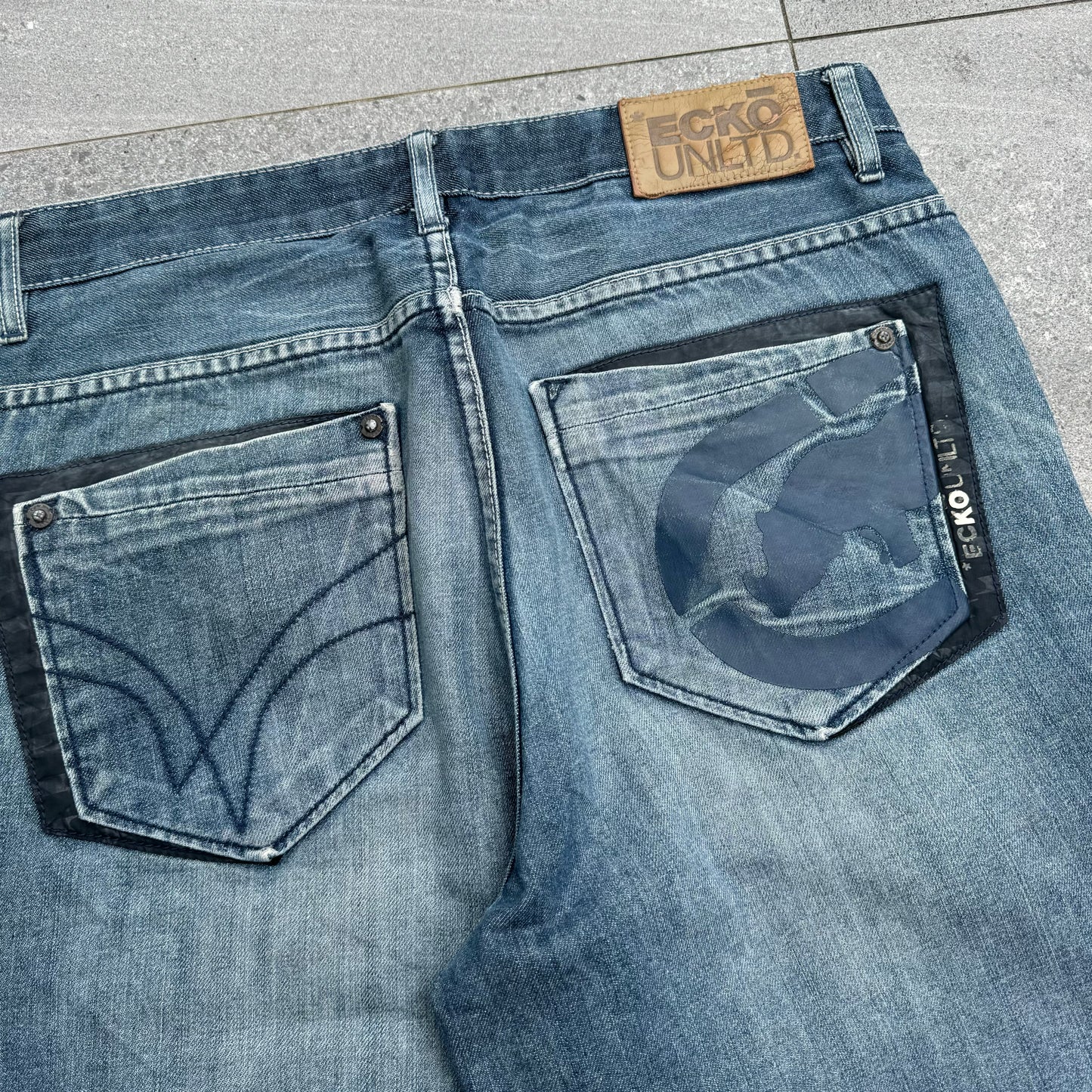 ecko jorts - 34”