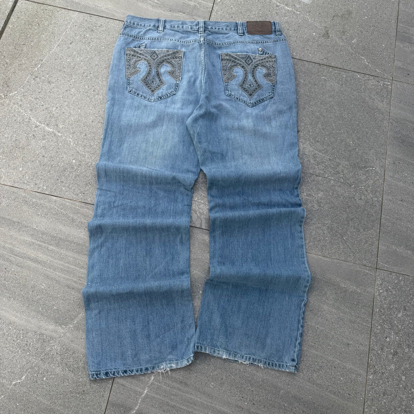 DMT ecko bootcuts - 40x33”