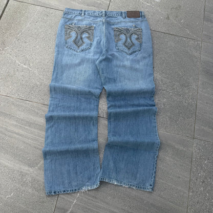 DMT ecko bootcuts - 40x33”