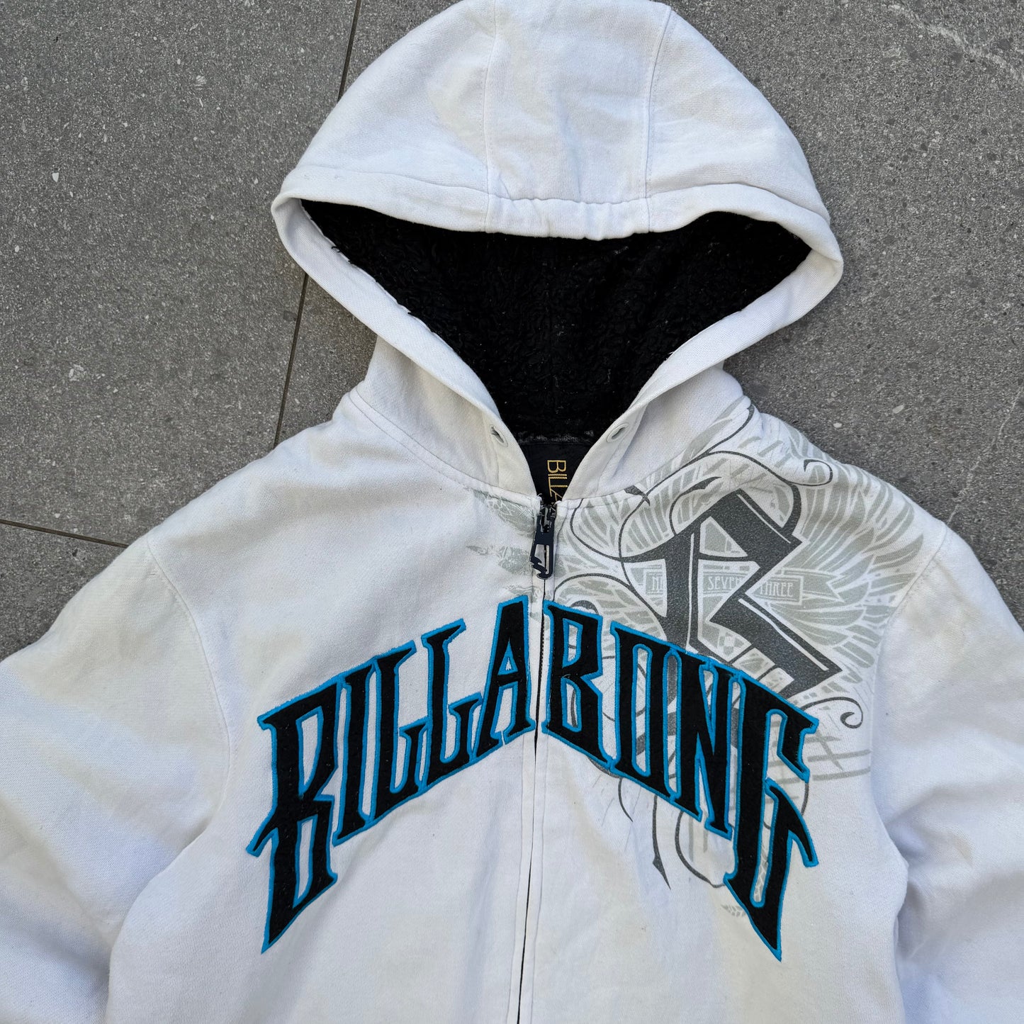 fur lined billabong zip - XL
