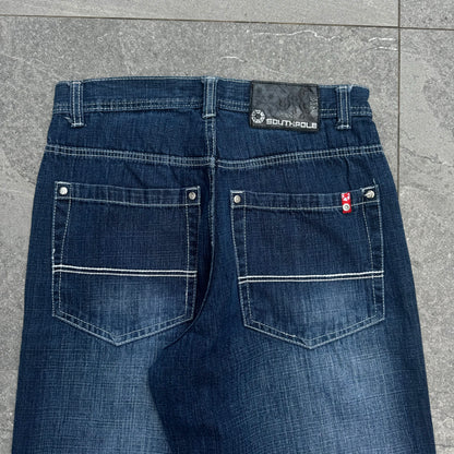 sexy redtabs - 32x30”
