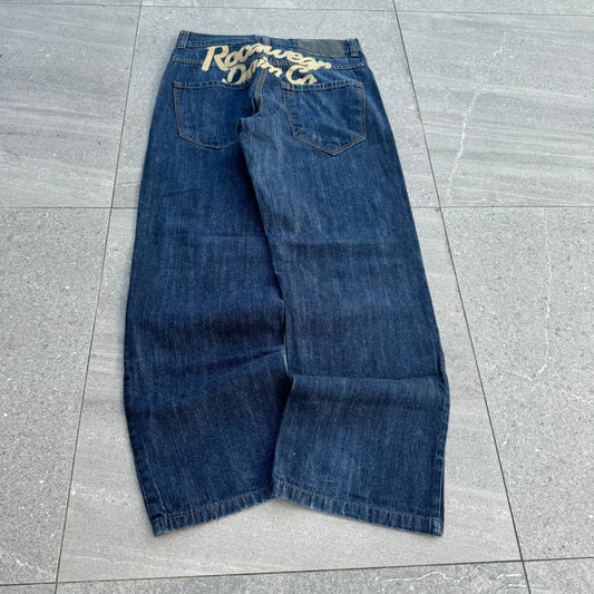 rocawear back hits - 33x30”