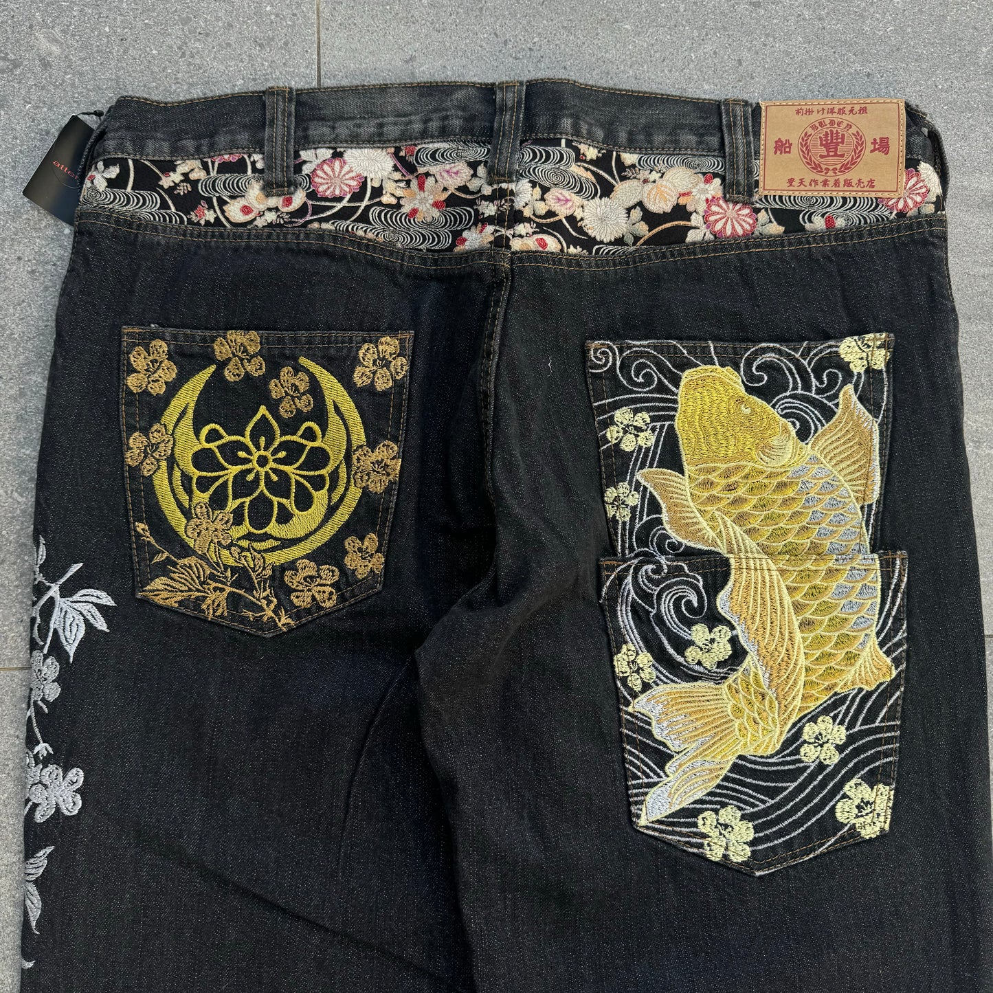 gorgeous koi carp jeans - 38x34”