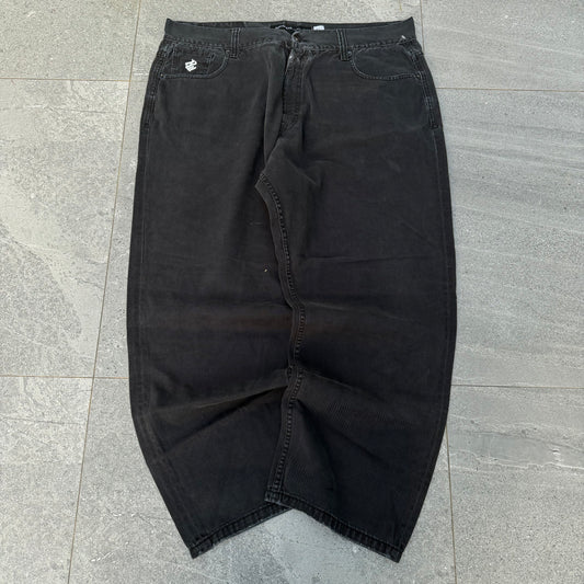 rocawear contrast hits - 40x30”
