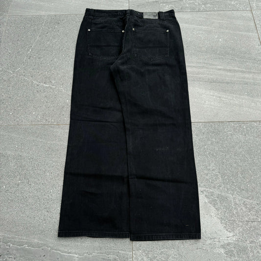 chill pjmark baggies - 34x32”