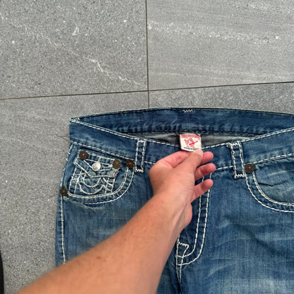 beautiful bootcut trueys - 34x31”