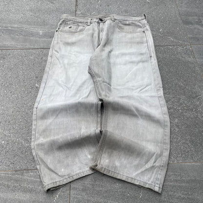 insane wash omgeeee concrete rocawear - 36x28”