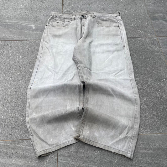 insane wash omgeeee concrete rocawear - 36x28”