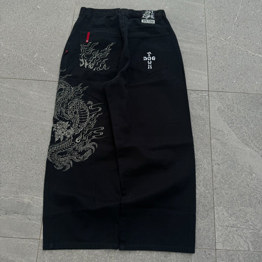 grail black dogtowns - 30x28”