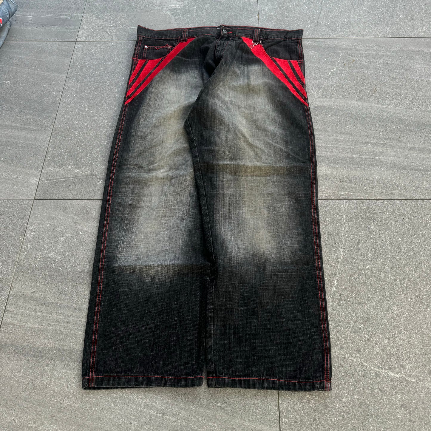 ubug faders - 42x32”