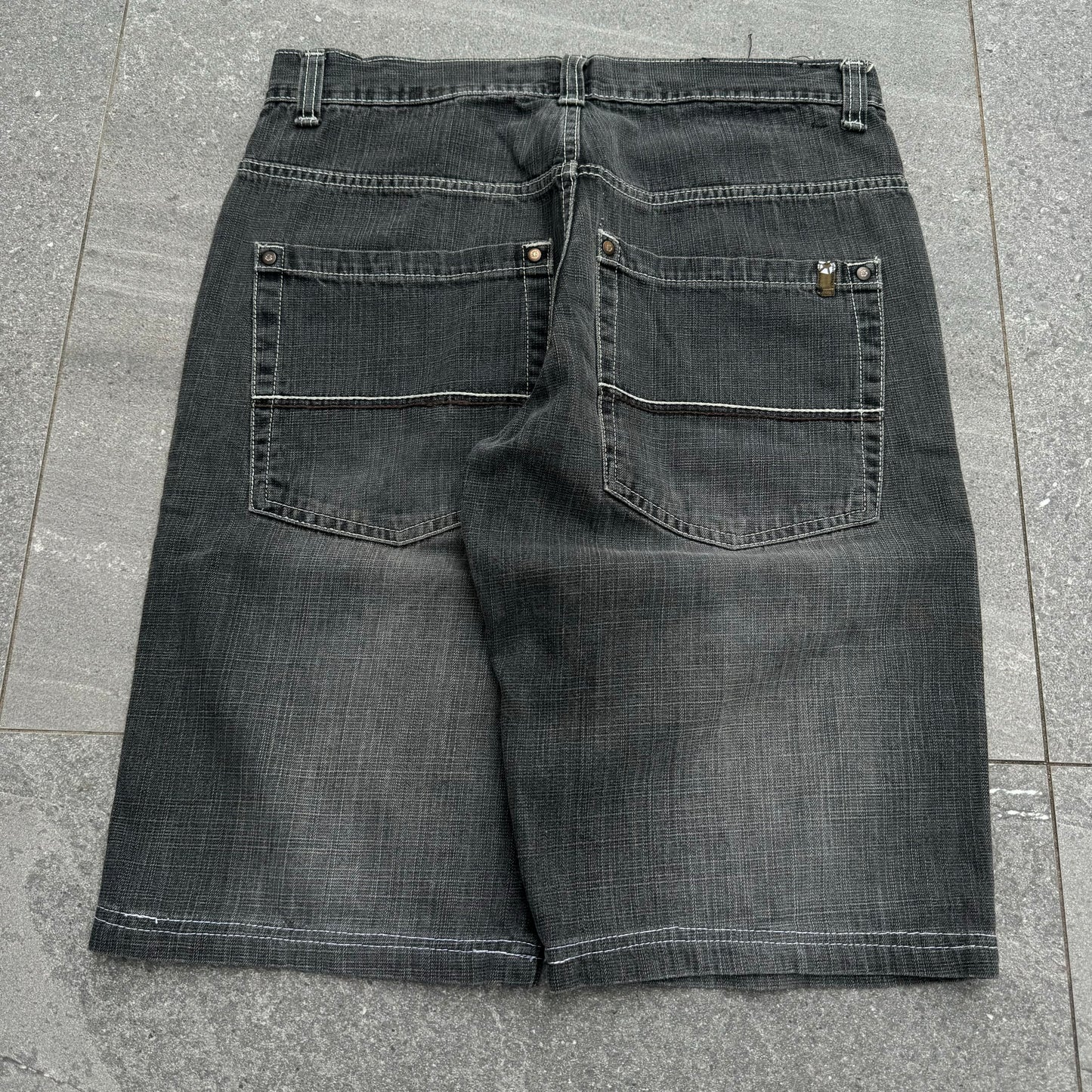 southpole jorts - 33x13”