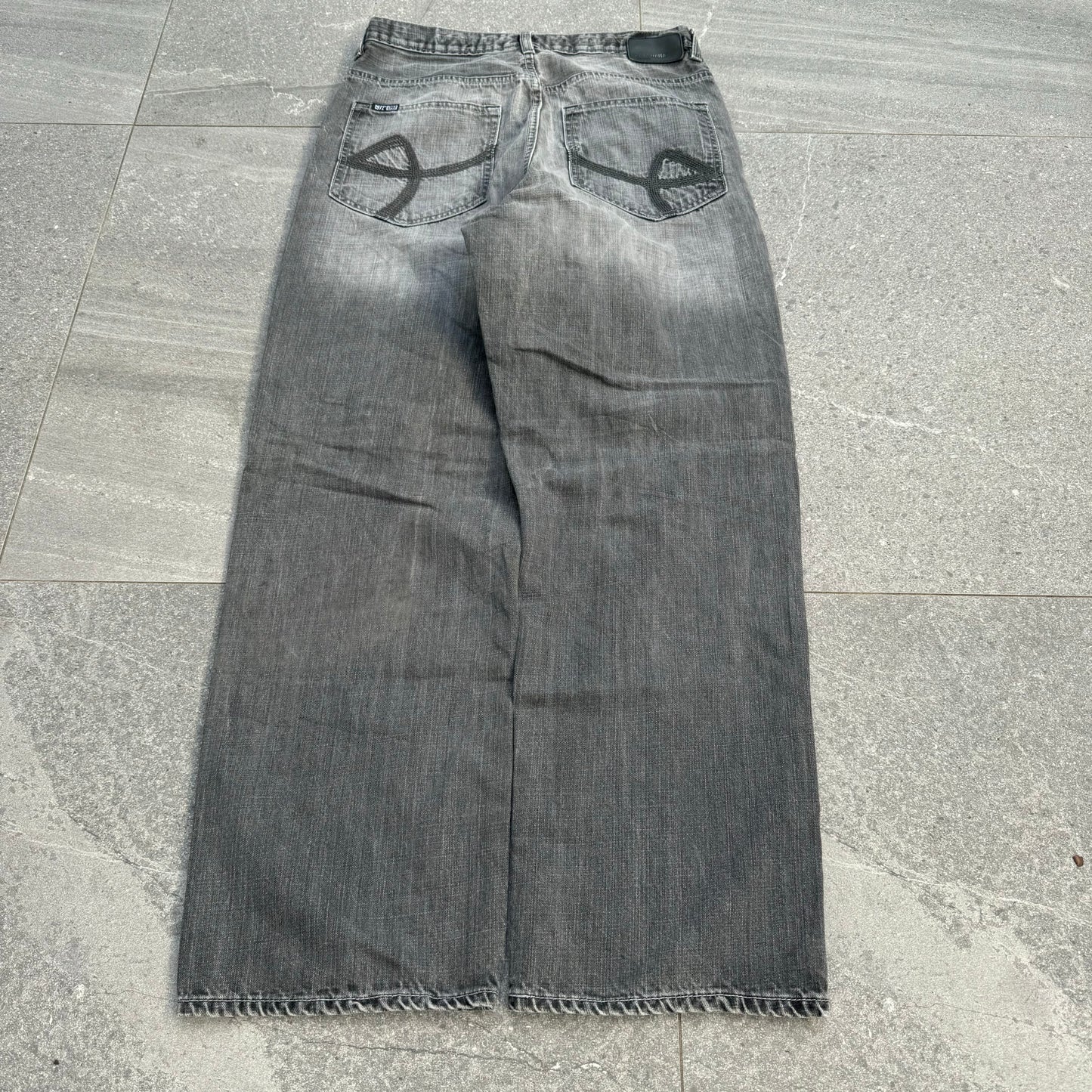 grail ecko jeans - 33x31”