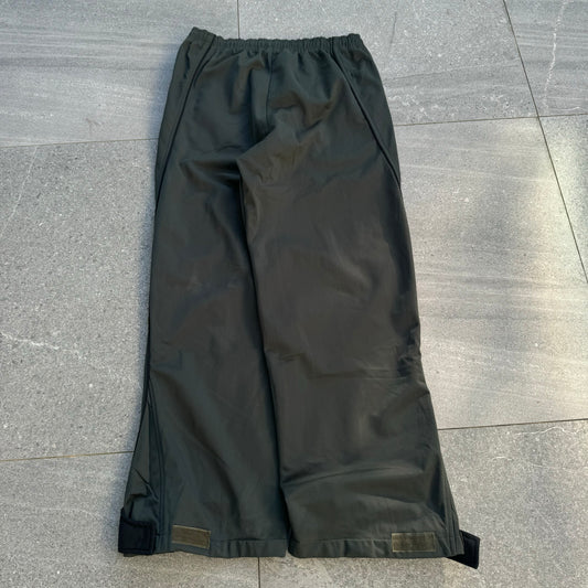 nike sweats w velcro bootcut - 32-36”