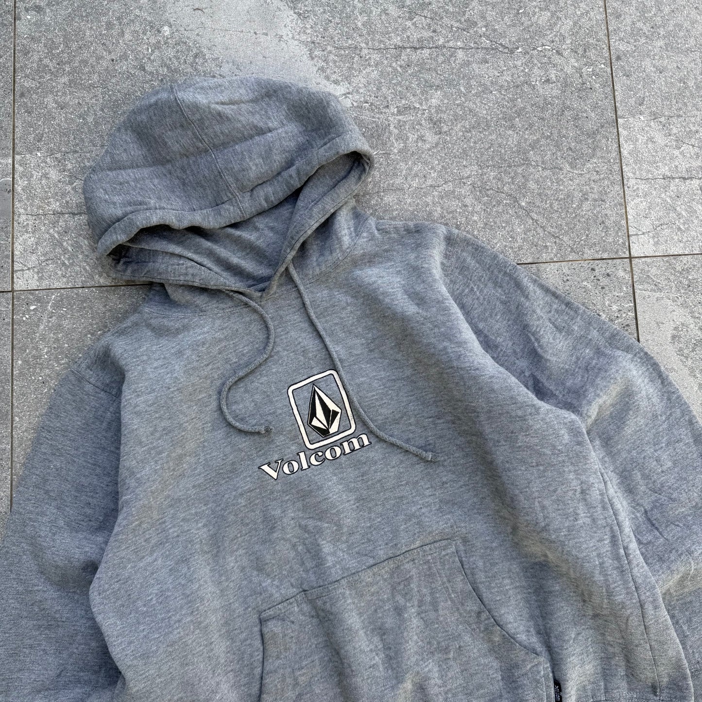 OG volcom hoodie - womens M