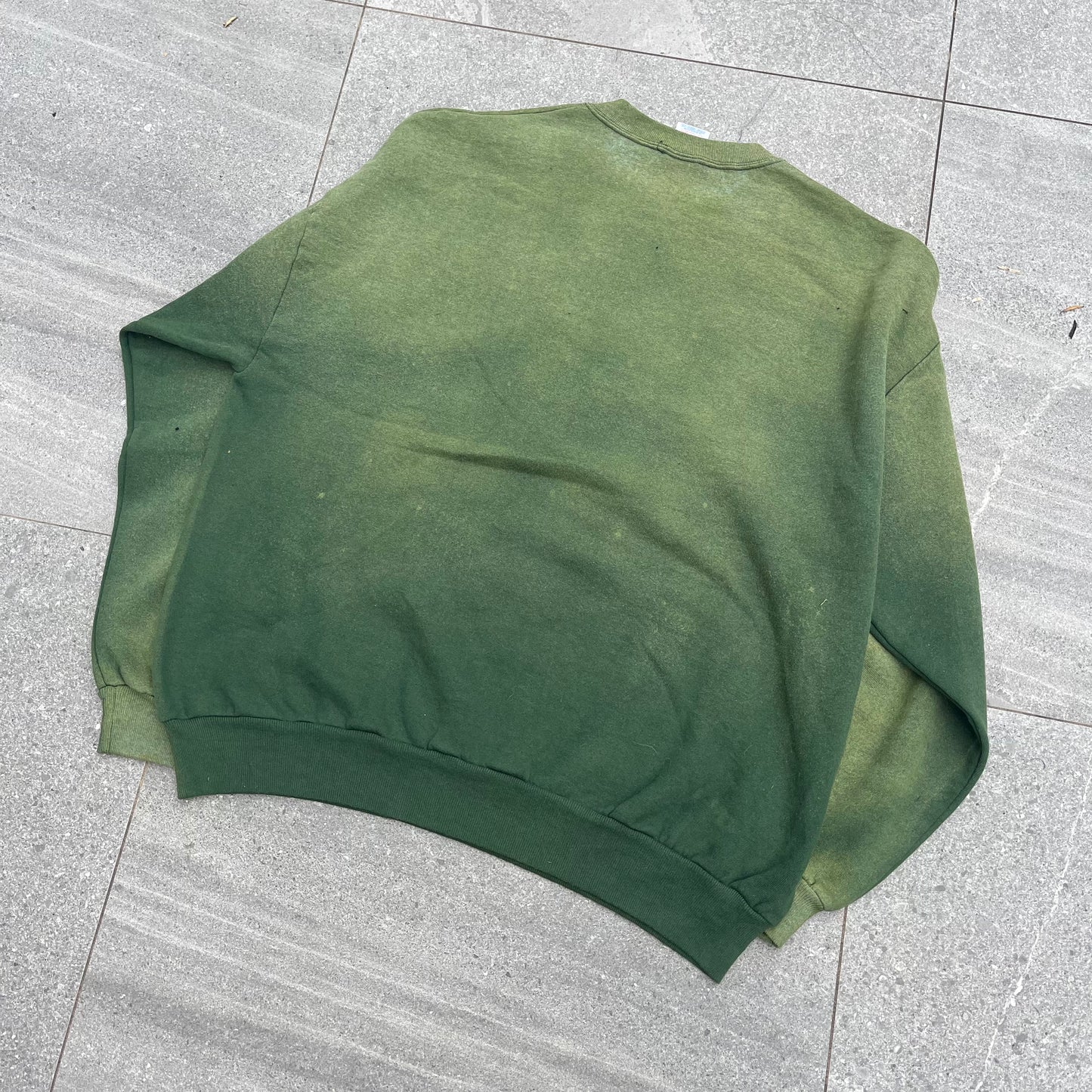 stunning emerald fade crewneck - 2XL