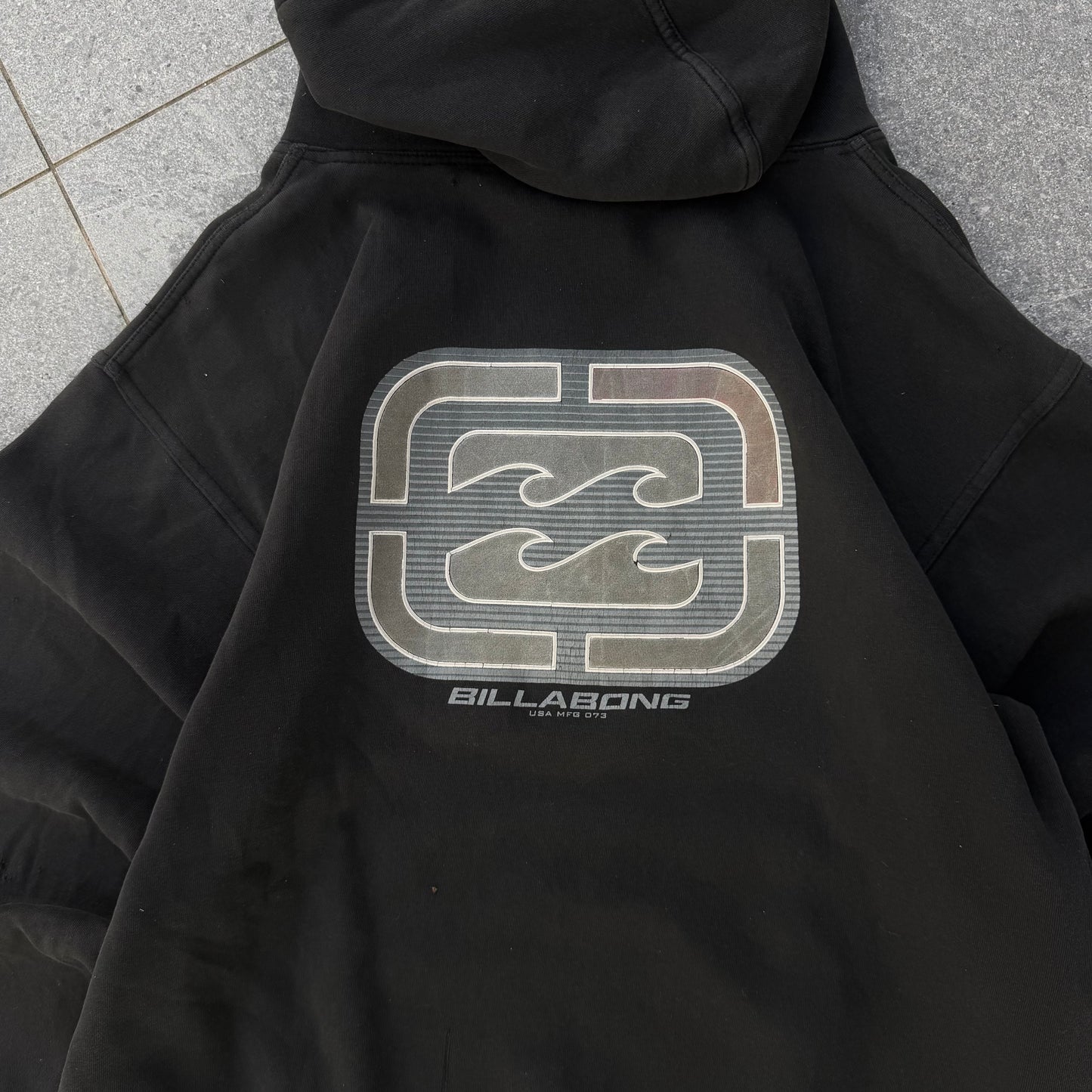 the holy grail. 90s billabong quad hit - M