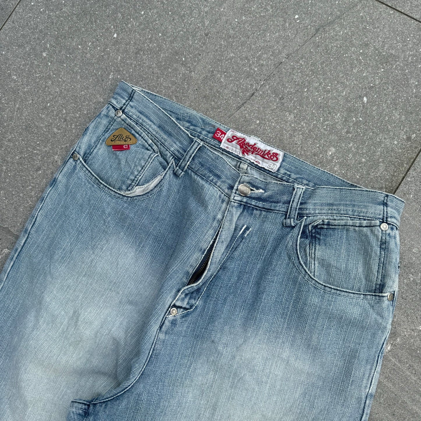 sexy akademiks summer jeans - 33x30”