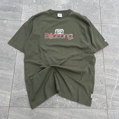 army green billabong tee - L