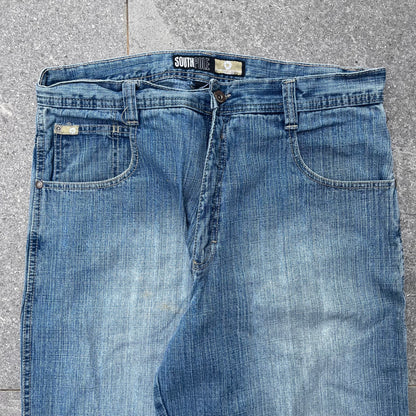 PERFECT gold tab southpoles - 36x31”