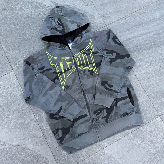 tapout camo zipup - XS