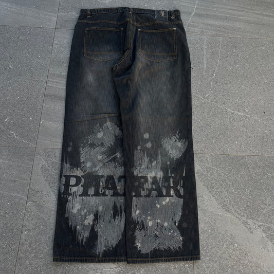 insane phatfarm spellout splatters - 38x32”