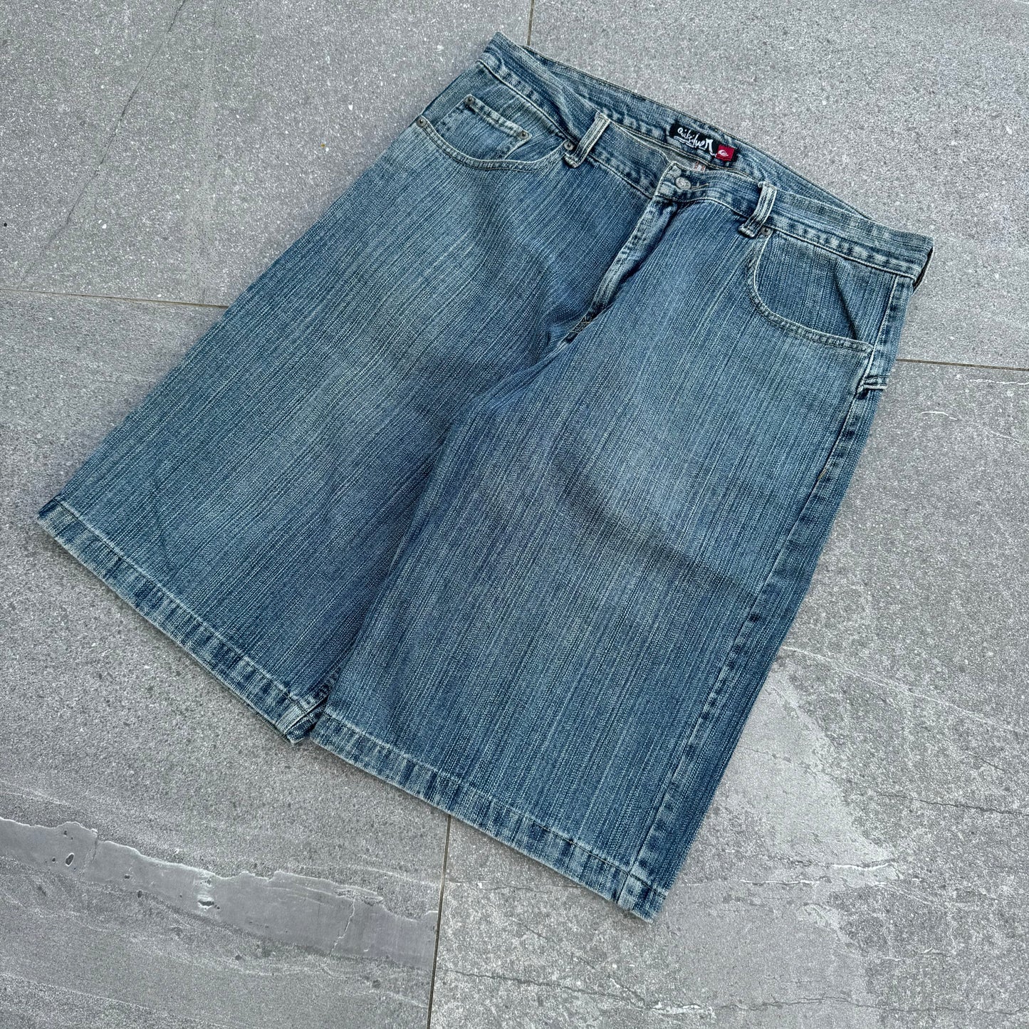 quiksilver jorts - 36”
