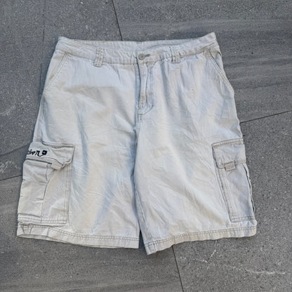 the CLEANEST tan quiksilver shorts (below knee fit) - 36”