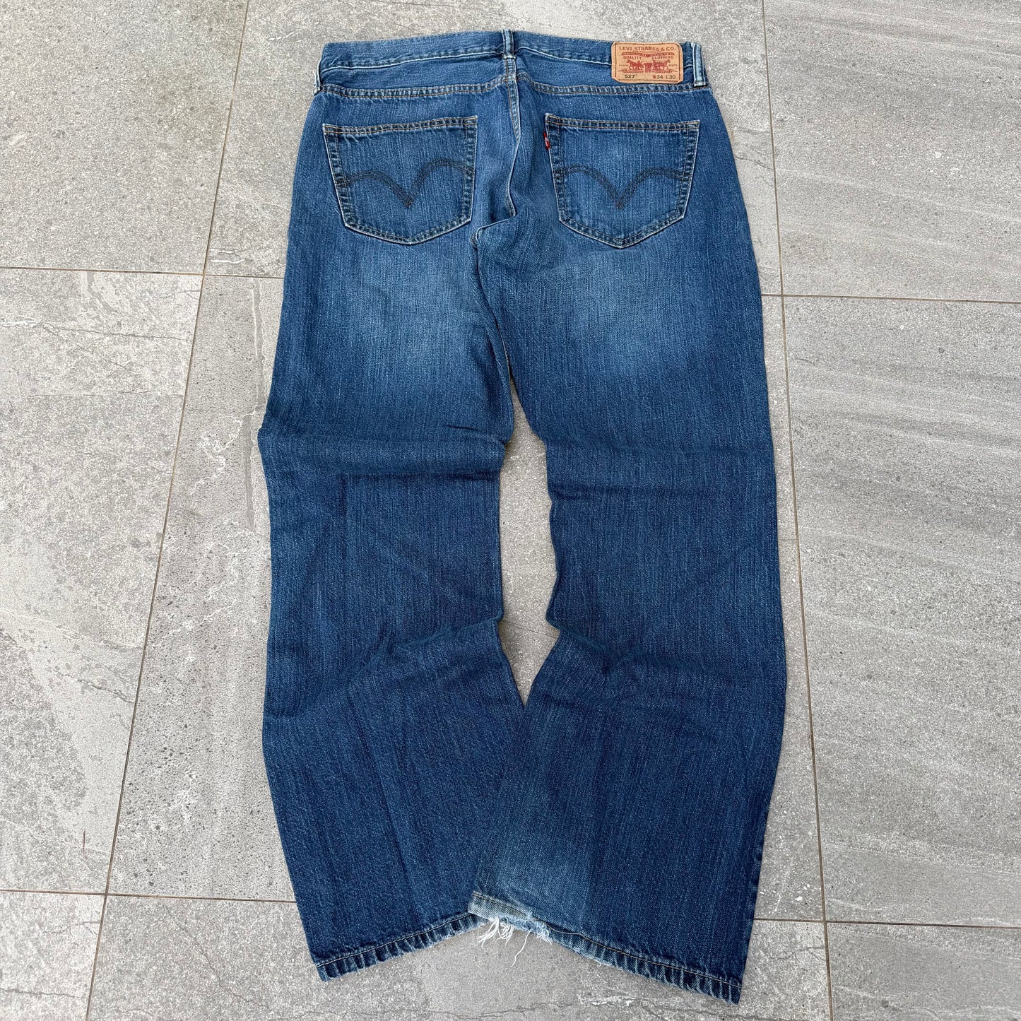 can’t go wrong with a pair of 527 bootcuts - 34x30