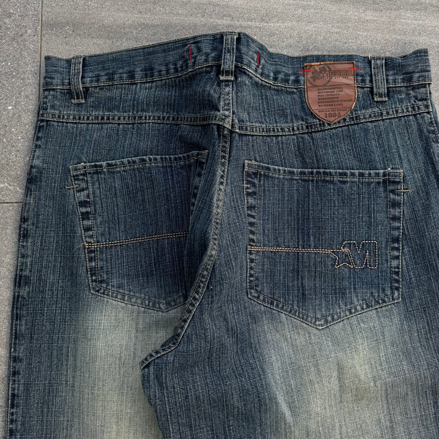 most beautiful mecca jeans - 40x32”