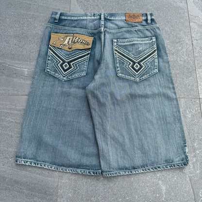 akademiks jorts - 40”