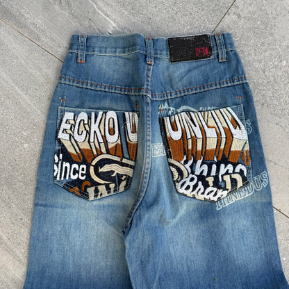ecko embroidered backhits - 27x30”