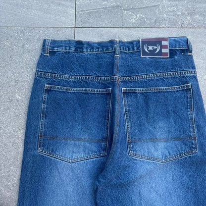 phat farm chillers - 36x34”