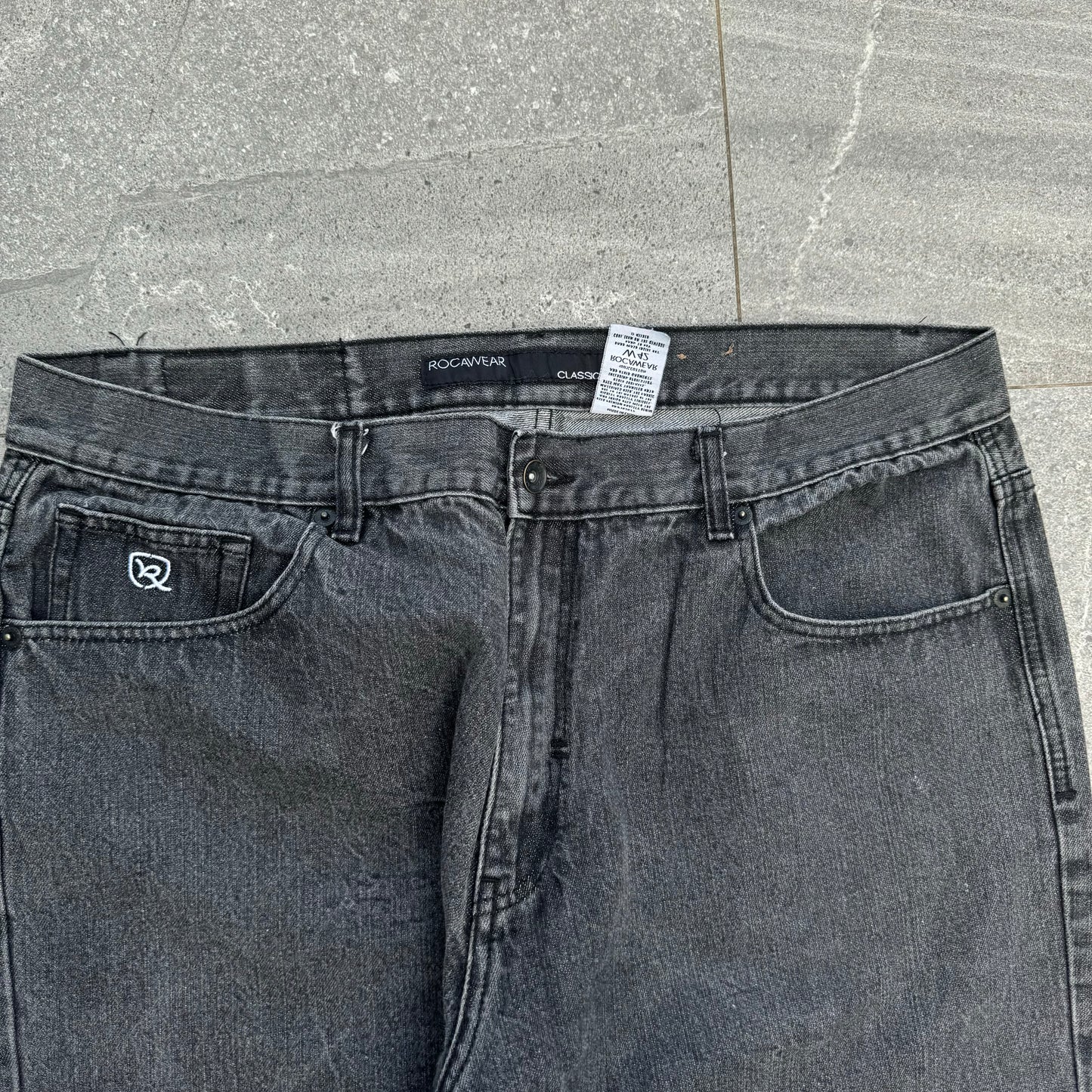 fat rocawear jeans - 40x32”